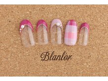 ネイルサロン ブランロール 三軒茶屋店(Blanl'or)/大人可愛いタータンチェック