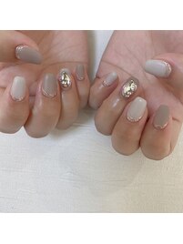 マットビジューネイル