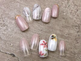大理石ネイル、フラワーネイル