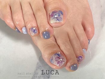 ネイルアトリエルカ(nail atelier LUCA)/M-894 大人可愛いフラワーネイル