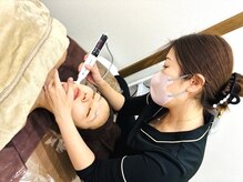 アール(R)の雰囲気（プラズマで健やかな肌へ導きます。トラブル予防にも◎）