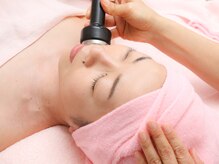 エステティックサロン オン(on)/オリジナル美容原液導入