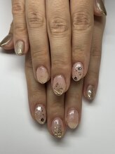 アヤネイルズ アンド アイラッシュ(AYA NAILZ.＆Eyelash)/シンプルめなオフィスネイルも♪