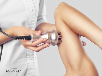 サロンドルクリア(Salon de LUCULIA)の写真/脂肪を分解・燃焼！セルフケアが難しい部位はプロに◎ラジオ波で二の腕/ハミ肉/気になる部位へアプローチ★