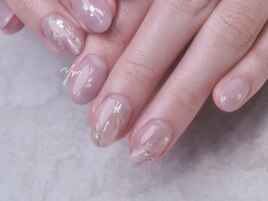 上品ニュアンスネイル