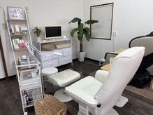 ドクターネイル爪革命 長崎佐世保店の雰囲気（足の疲れも癒します。ゆっくりお過ごし下さい！）