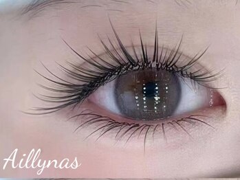 アイリナス(AILLYNAS)の写真/理想の目元が見つかる！フラット・バインド・コリアンラッシュなど豊富にご用意☆