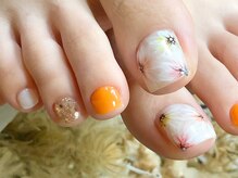 サロンドフォーエイチ(salon de 4H)/夏色フラワーネイル♪