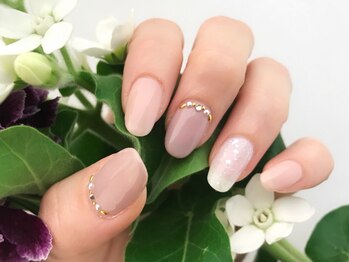 スタンダード アイネイル/塗分けジェルネイル￥11000