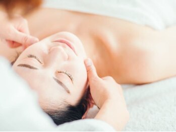 インペリアルボディ(Imperial Body)の写真/血流UPで内側から輝く褒められ美肌へ☆血行促進でむくみ・たるみをケアしてフェイスラインを引き締めます♪