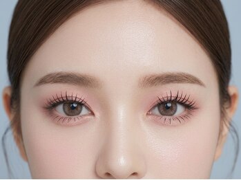 ケーオーエスビューティー(KOS beauty)の写真/【垢抜け眉に◎】お顔立ちや骨格に合わせた黄金比で美眉にスタイリング♪毎日のメイクもこれで楽々☆