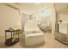 ヨサパーク 十色 横浜店(YOSA PARK)の雰囲気（【次世代よもぎ蒸し】特殊なチェアでハーブミストを浴び大量発汗）