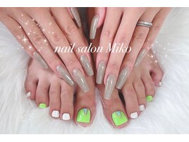 ハンドフット　夏に人気◎