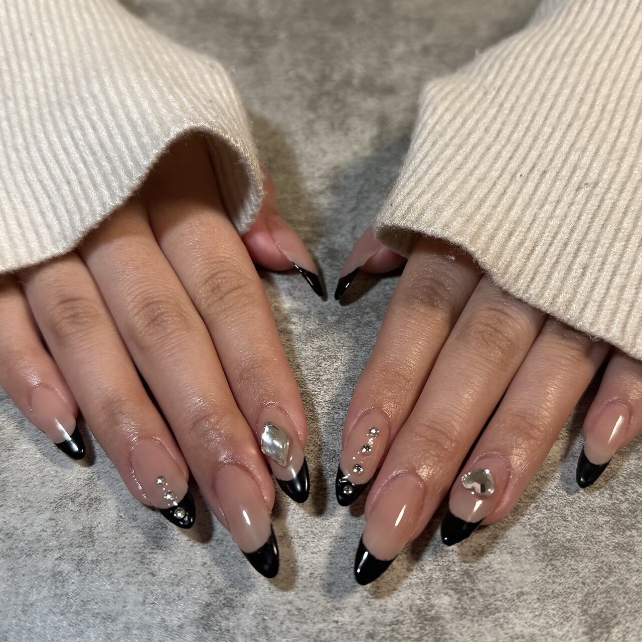 【自店オフ無料】フレンチネイル \5,500〜