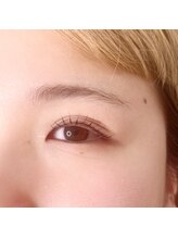 アモ(AMO)/パリジェンヌラッシュリフト