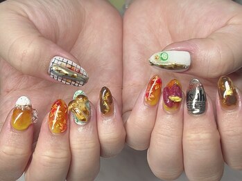 リバティ(liberty)/新宿３dネイル 秋ネイル