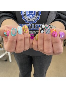 リヤン(Lien)/colorful nail