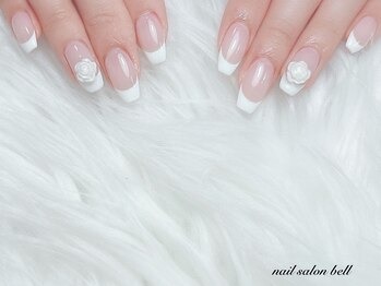 ベル(bell)/フレンチネイル