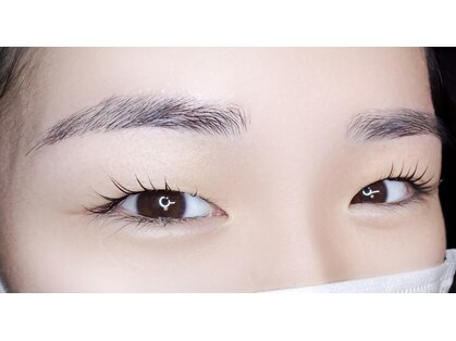 トゥウィンクル(Twinkle)の写真