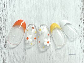 フラワーフレンチネイル