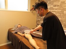 サロン スムース(Salon SMOOOTH)/メンズ脱毛施術風景