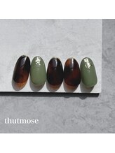 トトメス(thutmose)/秋ネイル