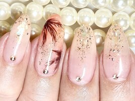 ヤシの木柄グラデーションネイル