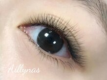 アイリナス(AILLYNAS)