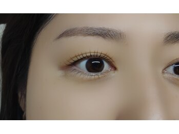 イロカ(iroca)の写真/一重/奥二重/まつ毛が短い/下がりまつ毛等のお悩みを丁寧なカウンセリング&こだわりの技術で納得のお目元へ
