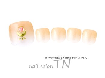 ティーエヌ 三軒茶屋駅前店/6月フット4900円→オフ込4500円