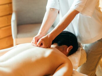 結の写真/【ログハウスの完全プライベート空間】首筋のこり、顔面の凝りも癒しの圧にて的確に緩める