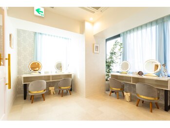 エスコス なんば店/