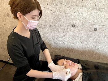 エモーショナル 姫路(Emotional)の写真/ハーブピーリング&毛穴洗浄で気になる肌荒れ/黒ずみ/ニキビケア◎【毛穴/フェイシャル/ハーブピーリング】