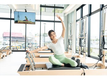 フォースクエアフィットネスジム 24 利府ペアガーデン店(4SQUARE FITNESS GYM 24)/