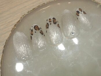 アモーレ(amore)/monthly design