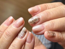 冬チェックネイル