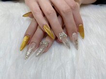 クイーンネイル 新宿(Queen nail)/長さ出し　デザインやり放題