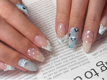 プティ アイビューティ 京橋店(peTiT eyebeauty)の写真/長さだしは1本～OK！爪の悩みやコンプレックスもカバー◎アートをたくさん楽しむなら長さだしがオススメ★