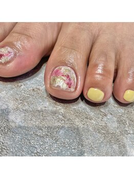 スタイルージュ(Style Rouge)/foot ワンカラー+親指art