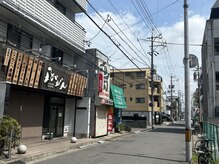 アルプラッシュブロウ(a.l.p lashbrow)/【駐車場案内2】