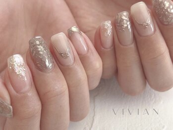ヴィヴィアン ネイル(Vivian nail)/ニュアンス フラワーネイル