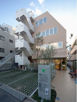 スパイナルケア 用賀/無料専用駐車場完備(最大3台)