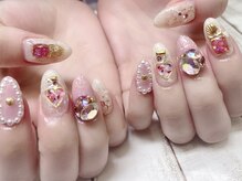 ラウンドアバウト(roundabout)/つけ放題で好きなものネイル☆