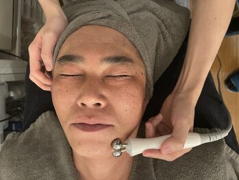 ルース(LUZ)/小顔筋膜リリース/メンズ/小顔