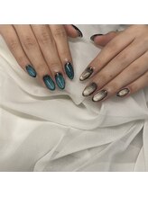 コロレ(colore')/ちぐはぐマグネットネイル