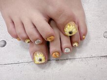 ネイル ビューティーマジック 葛西本店/フットひまわりネイル