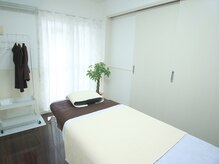 あゆみ鍼灸マッサージ/個室の施術室