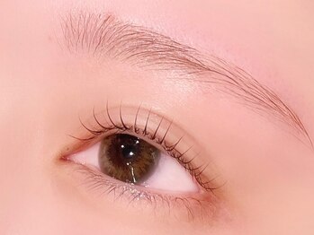 ヴァイス(VAICE)の写真/【～21時営業】お仕事帰りにもご来店OK！新宿駅から徒歩５分で通いやすさも◎[まつパ/まつエク/アイブロウ]