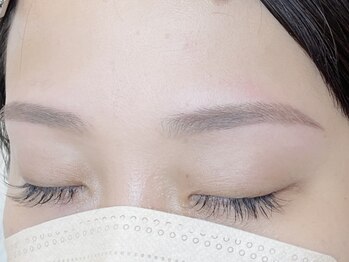 ホワイトアイ 心斎橋(WHITEEYE)/◇アーチ眉◇