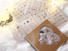 ライリス(Lylis)の雰囲気（韓国直輸入パーツを常時400種類以上ご用意！シールも有◎）